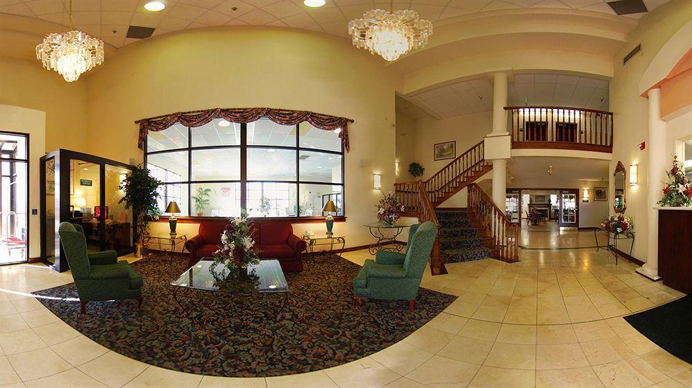 Clarion Inn & Suites Northwest Indianapolis Eksteriør billede